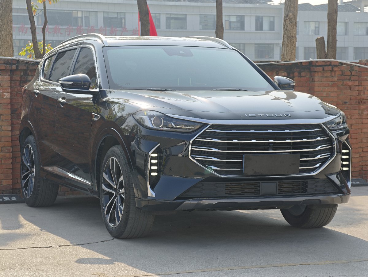 Jetour X70 PLUS 2022 car image #3