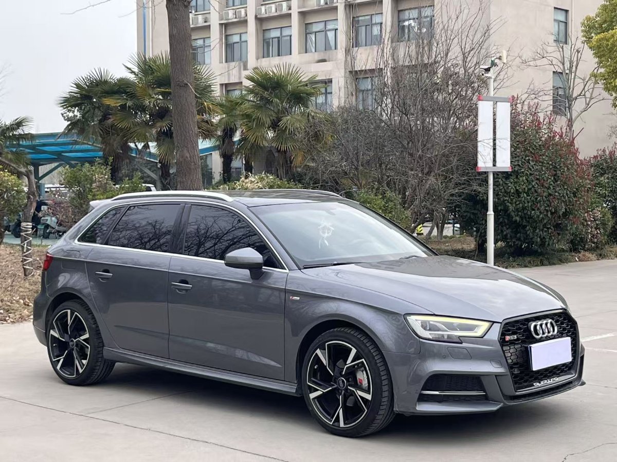 Audi A3 2020 car image #3