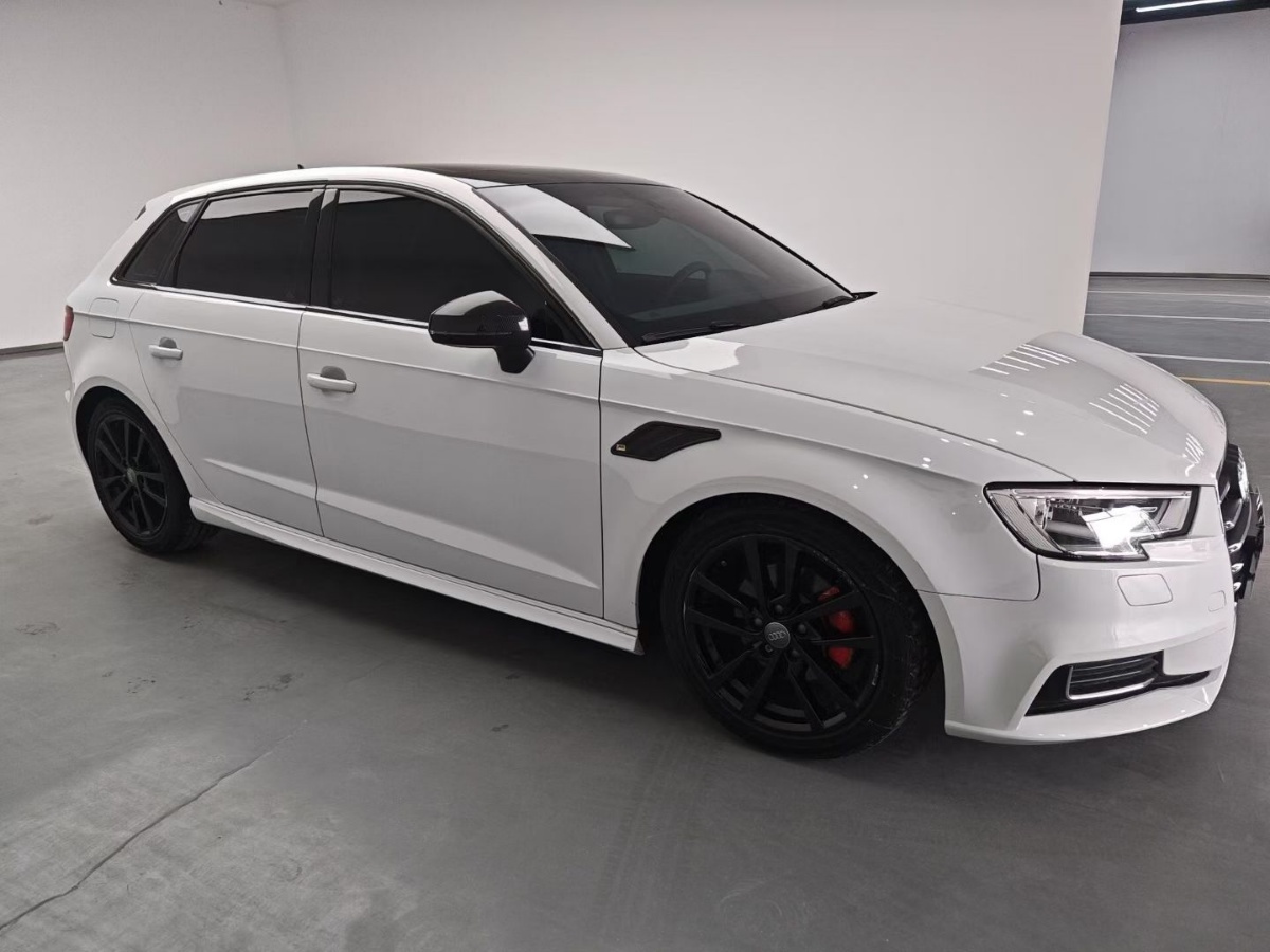 Audi A3 2020 car image #3