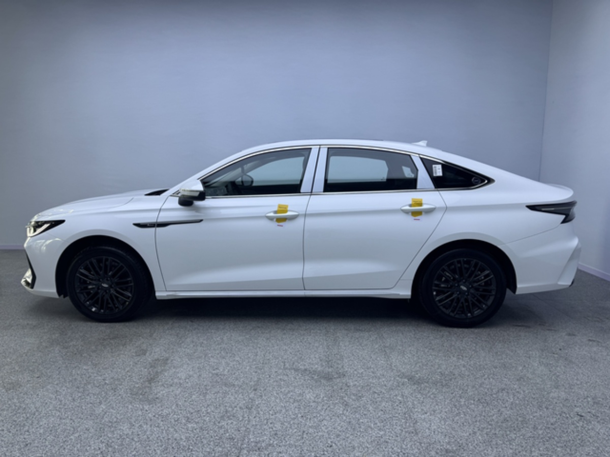 Chery Arrizo 8 2026 car image #4