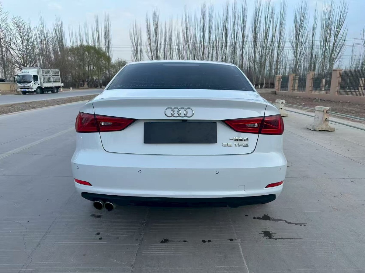Audi A3 2016 car image #8