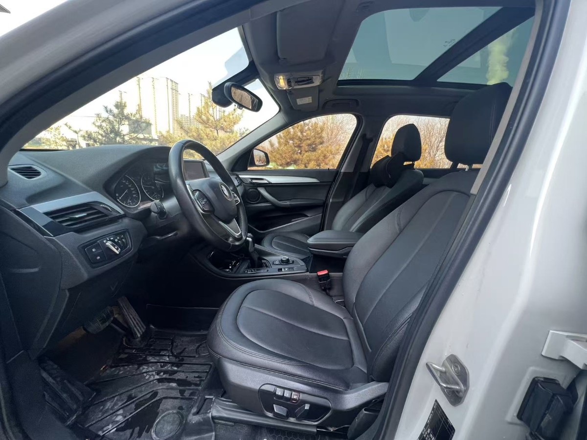 BMW X1 2018 #2 BMW X1 2018 car image #2
