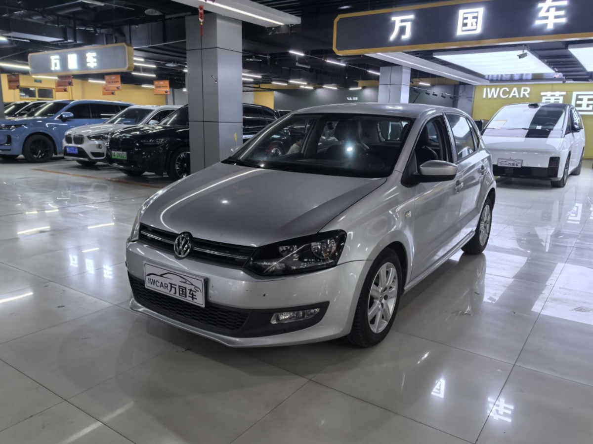 Volkswagen Polo 2013 #2 Volkswagen Polo 2013 car image #2