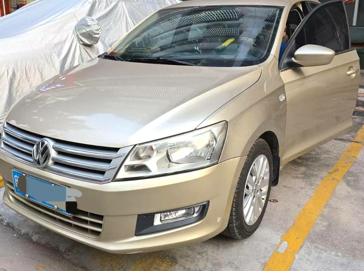 2014 2014 car image