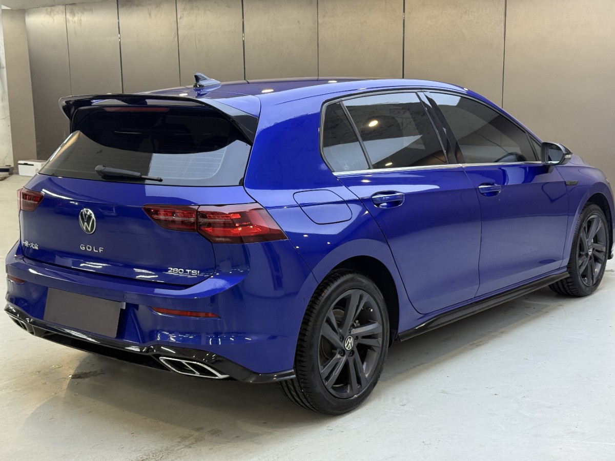 Volkswagen Golf 2021 car image #13