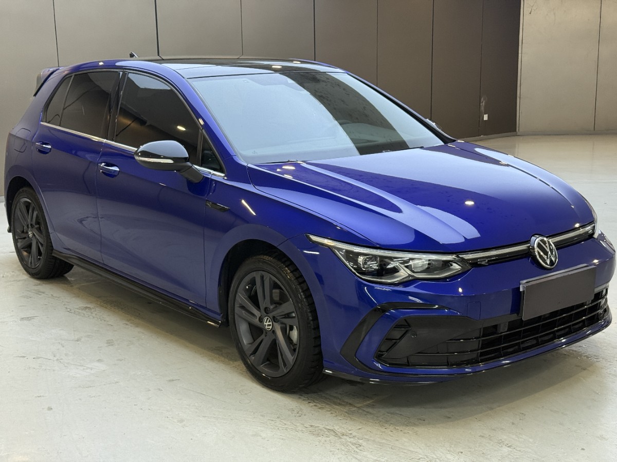 Volkswagen Golf 2021 car image #3