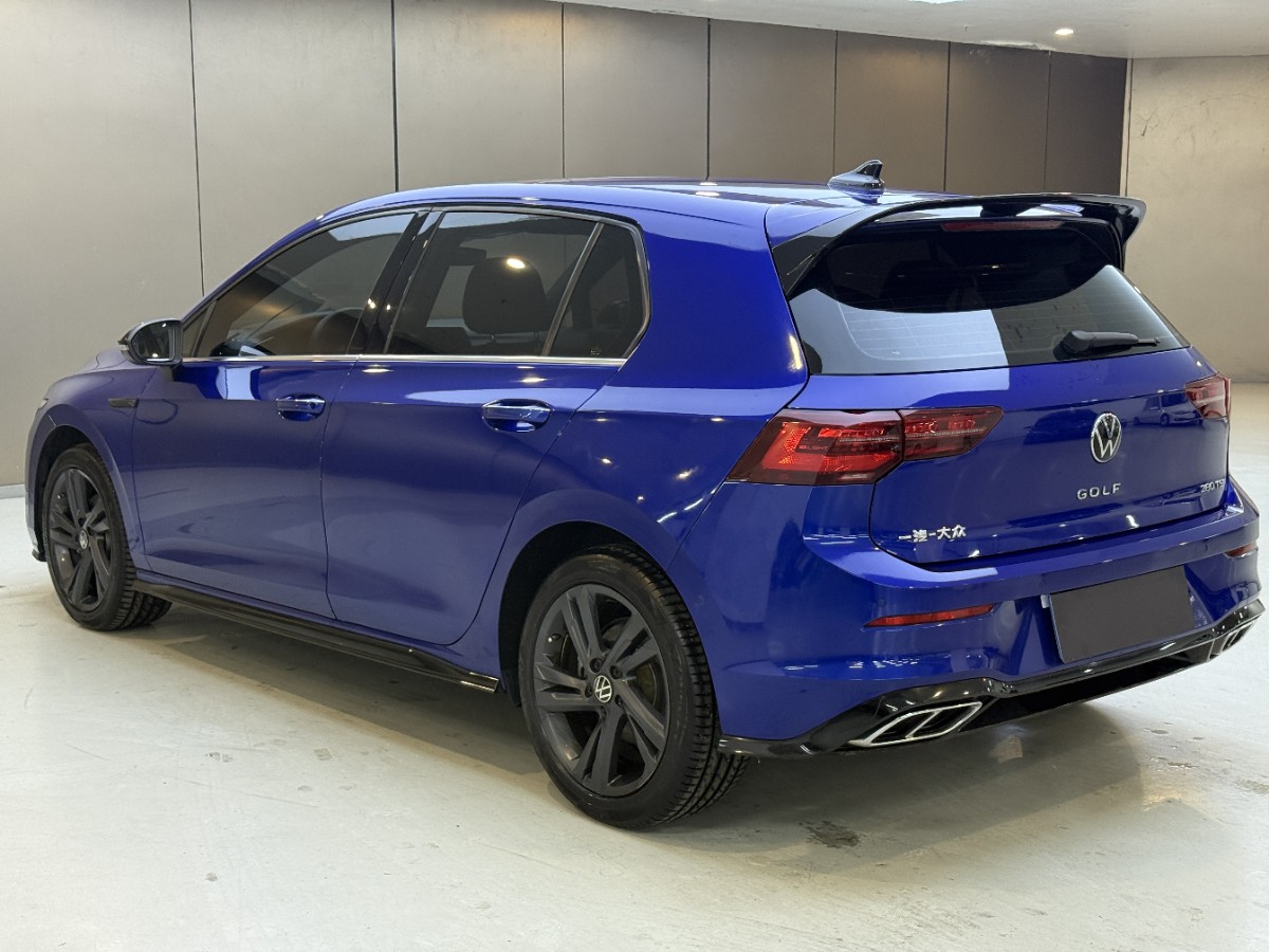 Volkswagen Golf 2021 car image #12