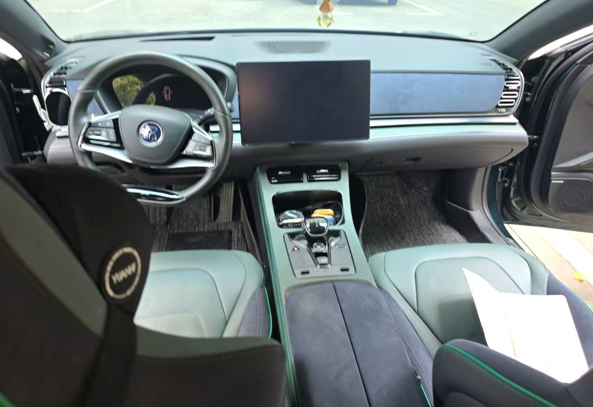 BYD Han 2023 car image #6