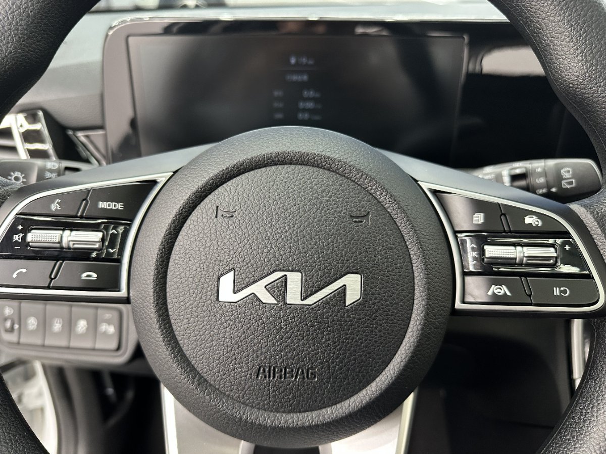 Kia Seltos 2023 #13 Kia Seltos 2023 car image #13