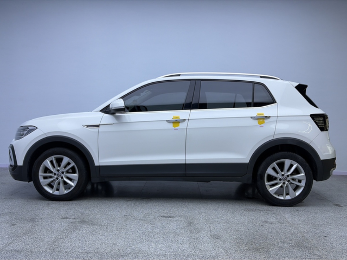 Volkswagen T-Cross 2021 #4 Volkswagen T-Cross 2021 car image #4