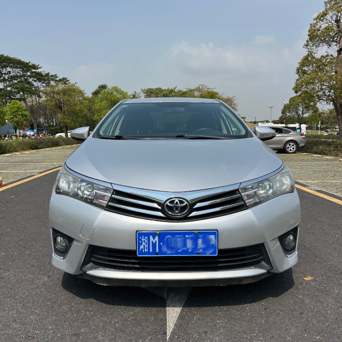 Toyota Corolla 2017 #2 Toyota Corolla 2017 car image #2