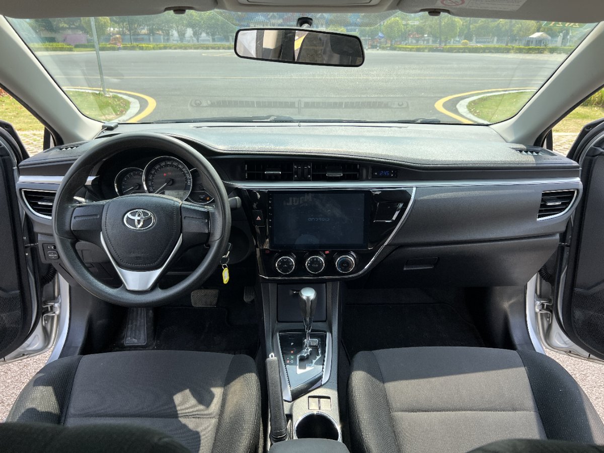 Toyota Corolla 2017 #8 Toyota Corolla 2017 car image #8