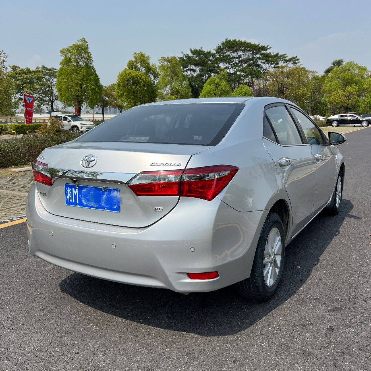 Toyota Corolla 2017 #6 Toyota Corolla 2017 car image #6