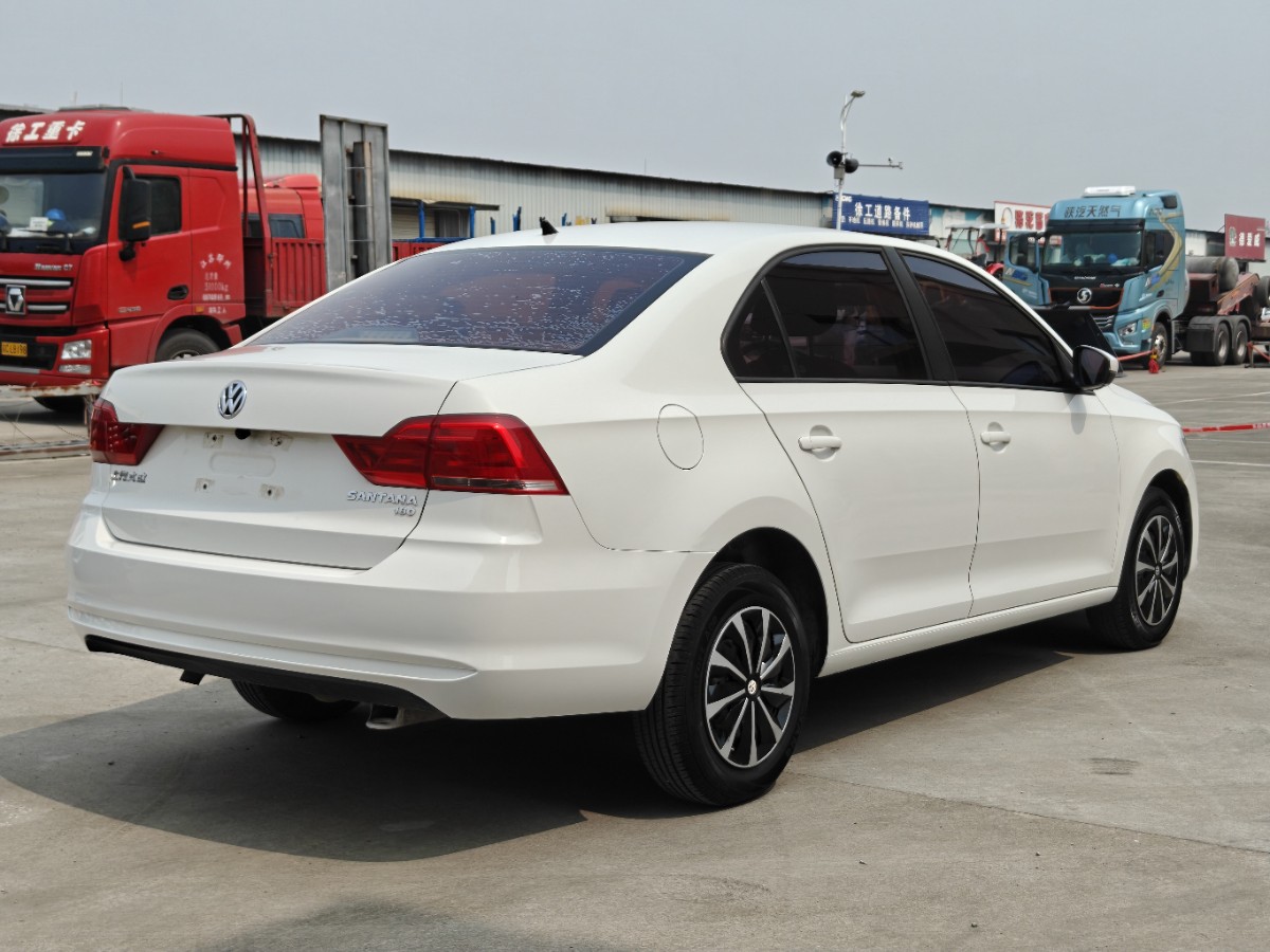 Volkswagen Santana 2018 car image #4