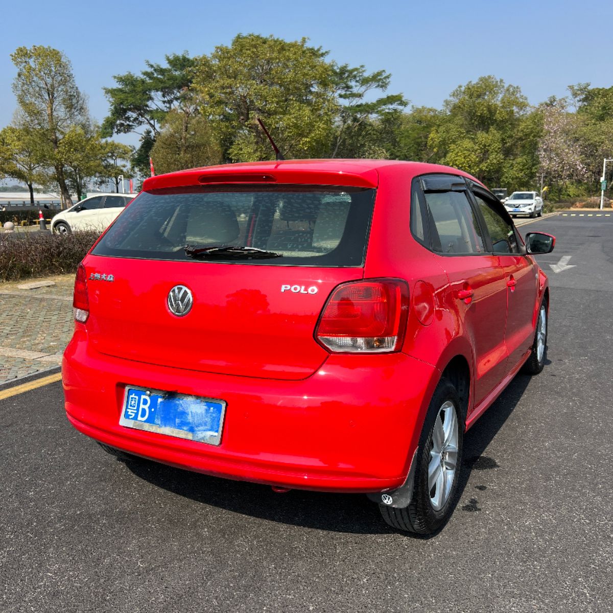 Volkswagen Polo 2011 #6 Volkswagen Polo 2011 car image #6