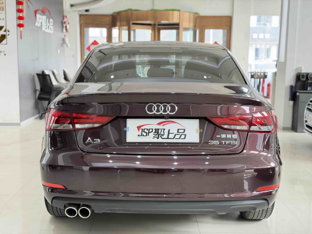 Audi A3 2016 car image #3