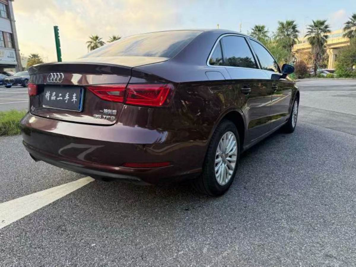 Audi A3 2016 car image #4