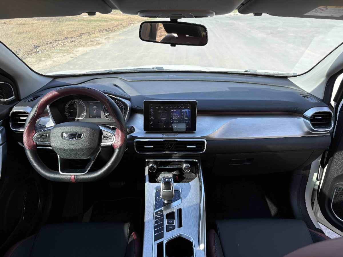 GEELY Coolray 2021 #4 GEELY Coolray 2021 car image #4
