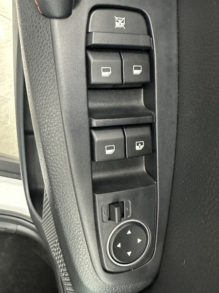 Kia Seltos 2023 car image #11