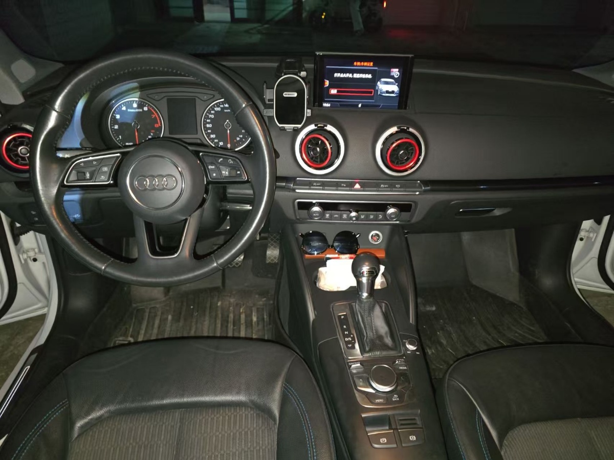 Audi A3 2019 car image #5