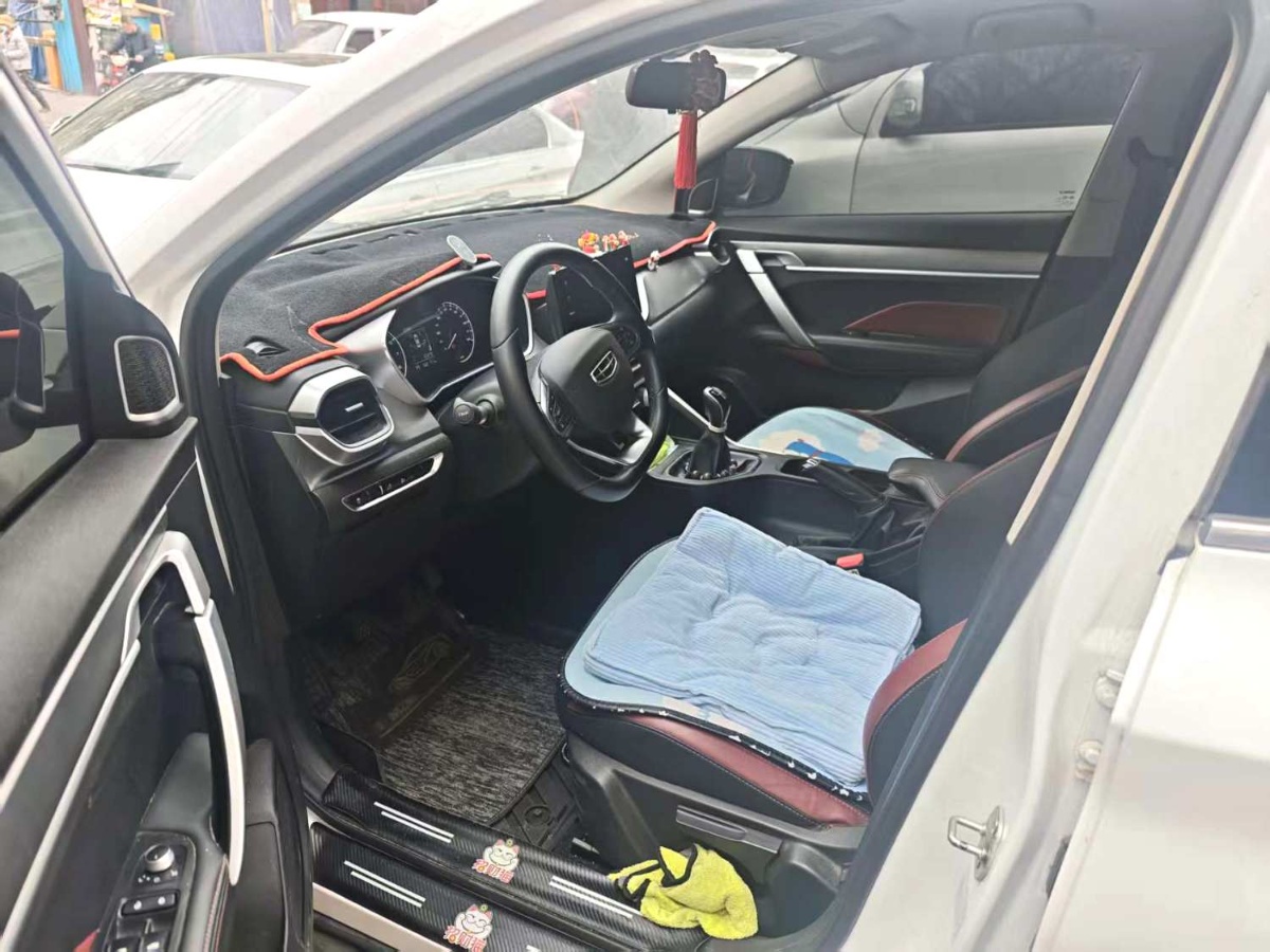 GEELY Coolray 2021 car image #4