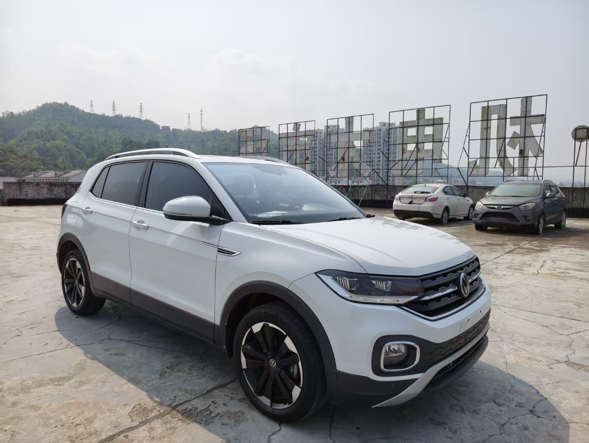 Volkswagen Tacqua 2021 immagine di auto #3