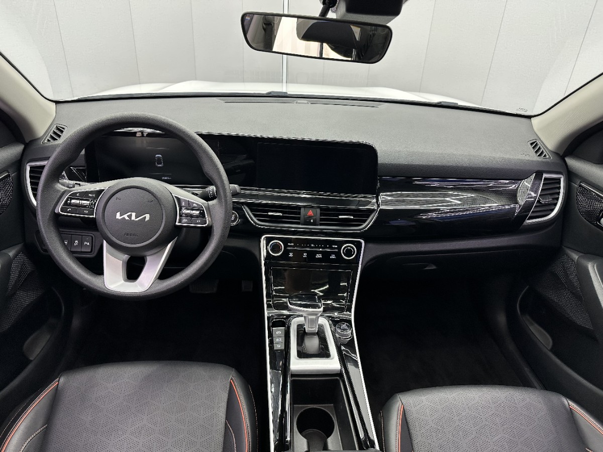 Kia Seltos 2023 #6 Kia Seltos 2023 car image #6