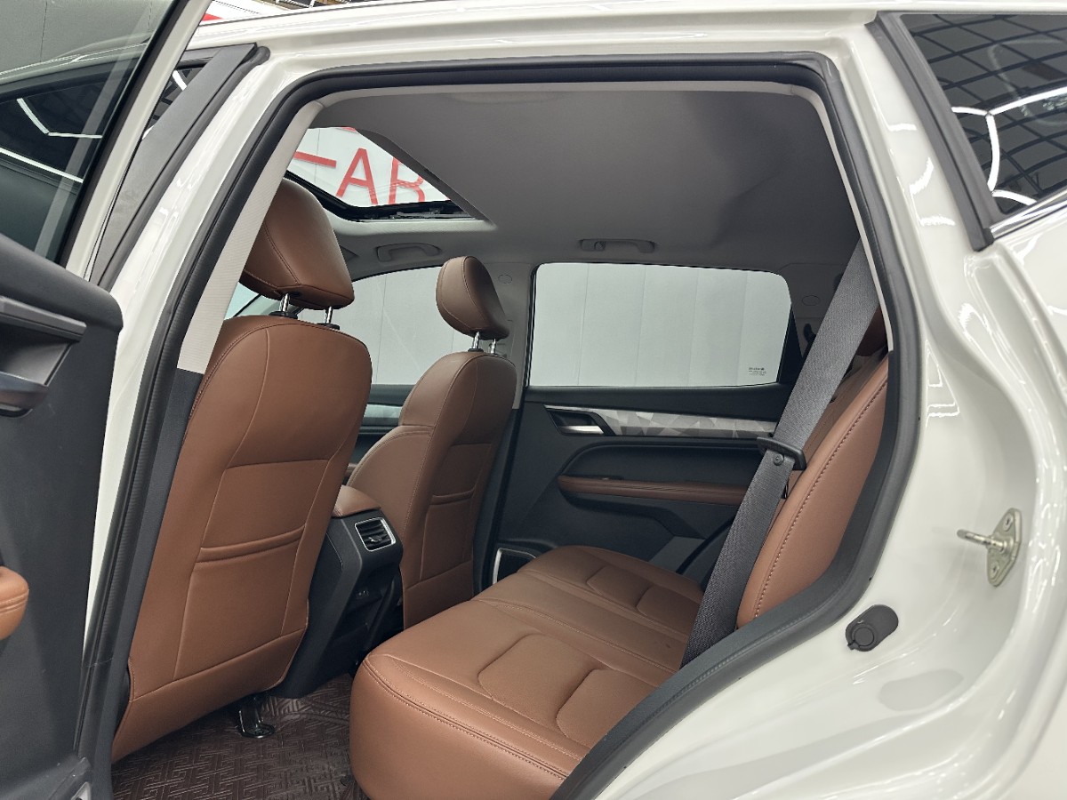 GEELY Vision X6 2023 #5 GEELY Vision X6 2023 car image #5