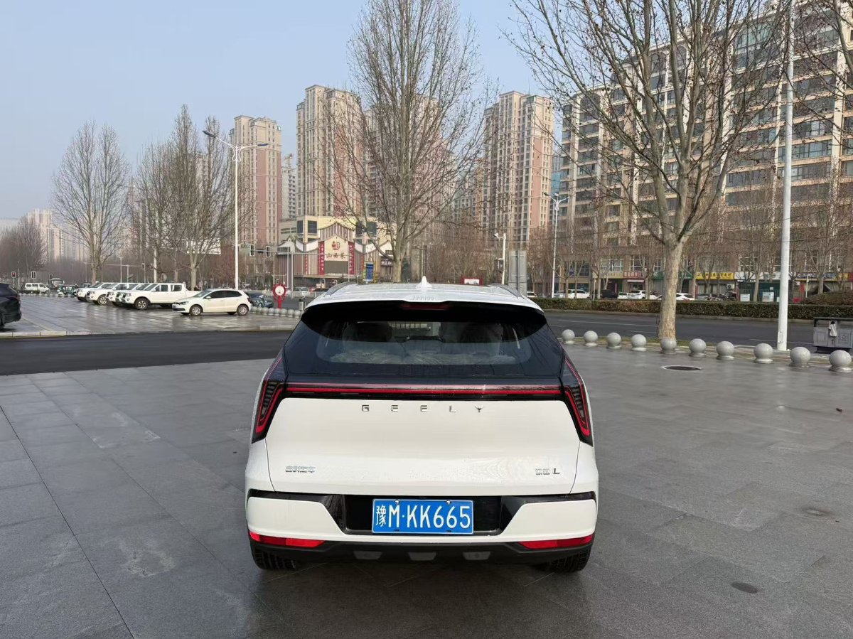 GEELY Boyue L 2026 car image #6