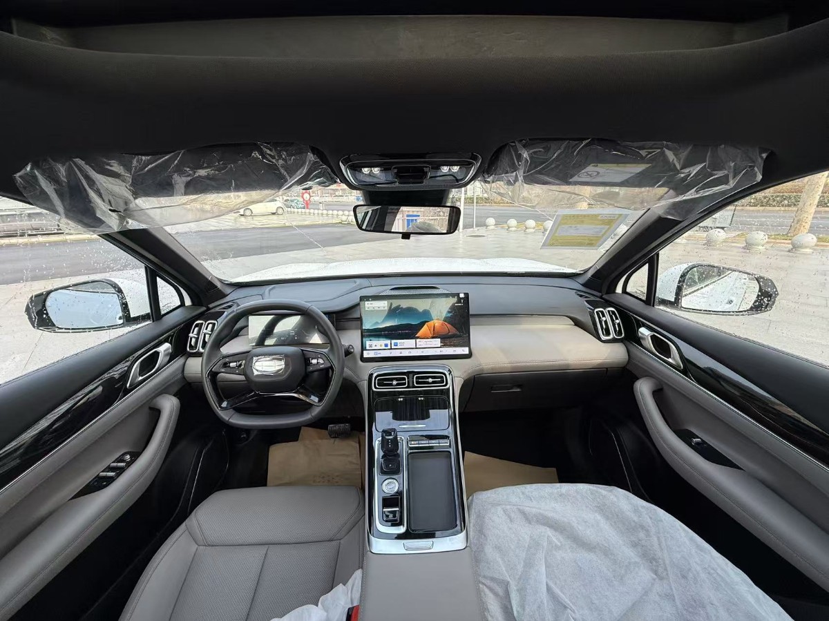 GEELY Boyue L 2026 car image #7