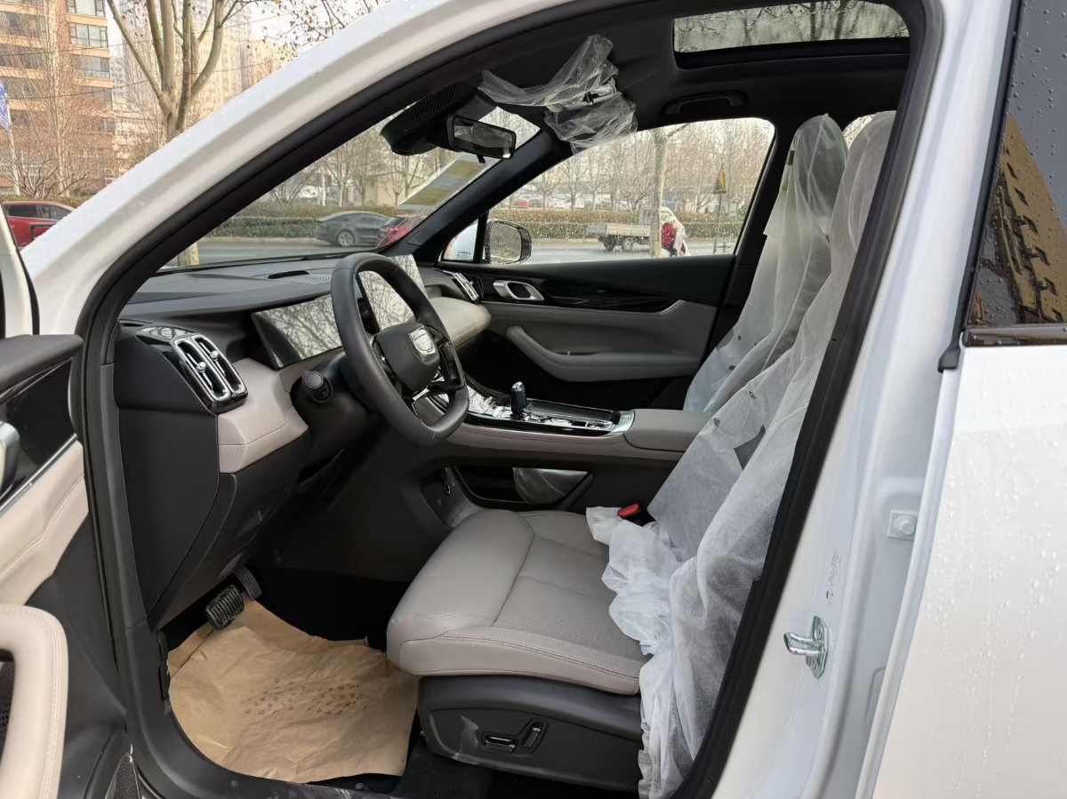GEELY Boyue L 2026 car image #9