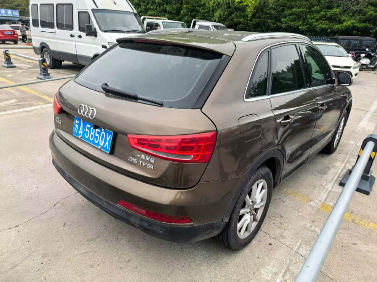 Audi Q3 2014 #5 Audi Q3 2014 car image #5