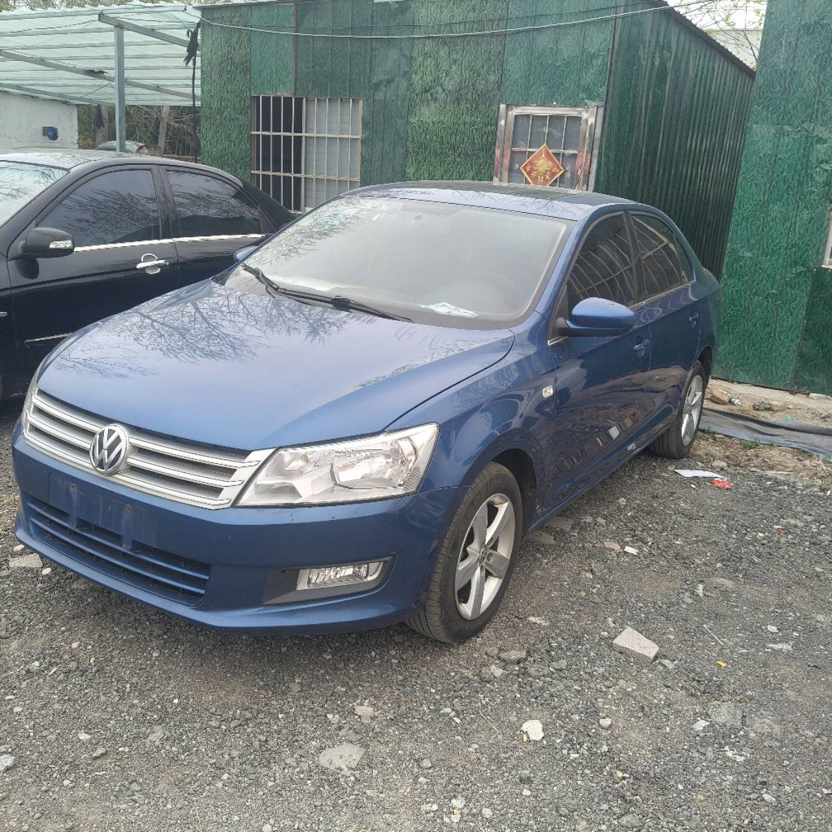 Volkswagen Santana 2014 car image #2