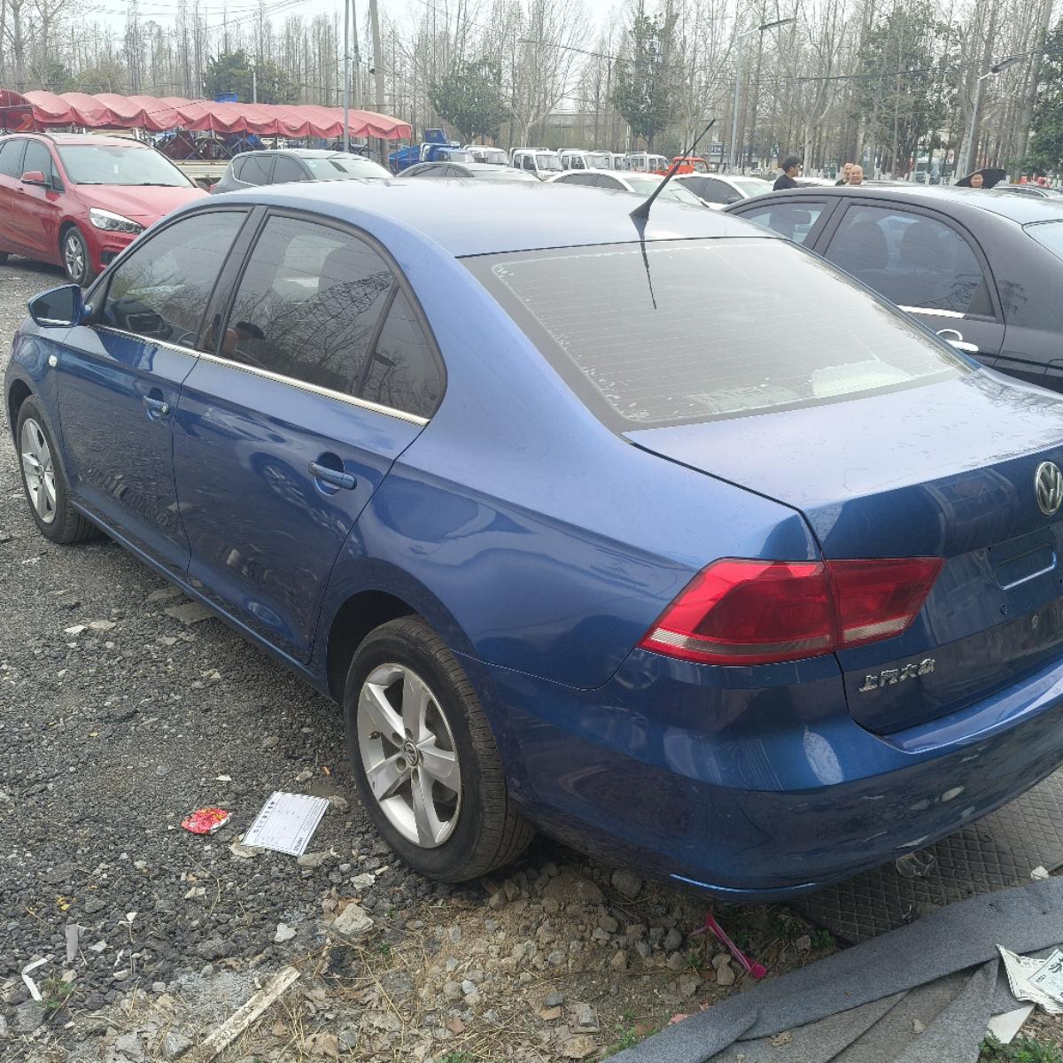 Volkswagen Santana 2014 car image #6