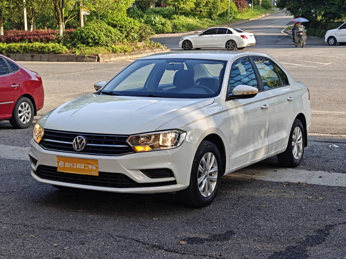Volkswagen Bora 2017 car image 