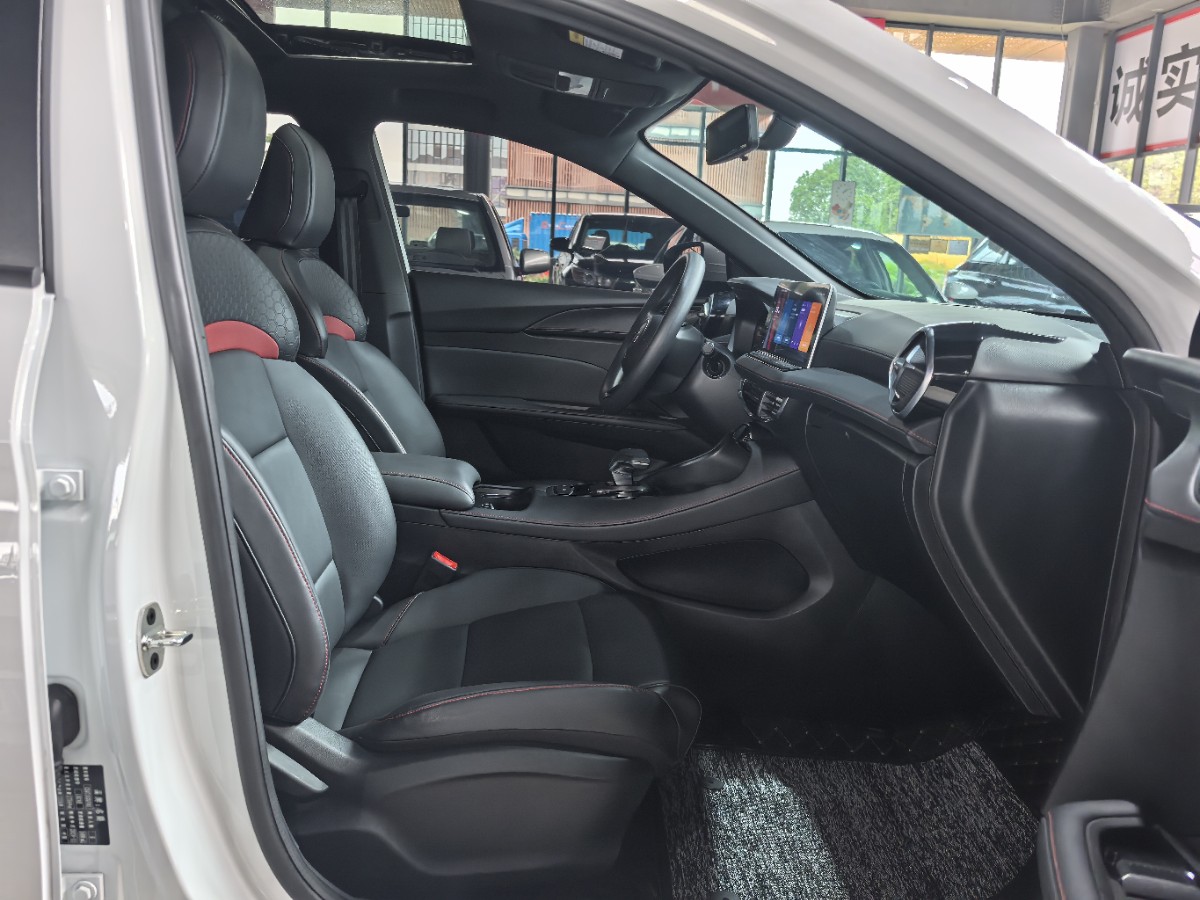 MG 5 2025 car image #7