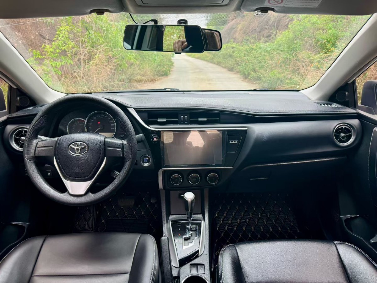 Toyota Corolla 2018 #4 Toyota Corolla 2018 car image #4