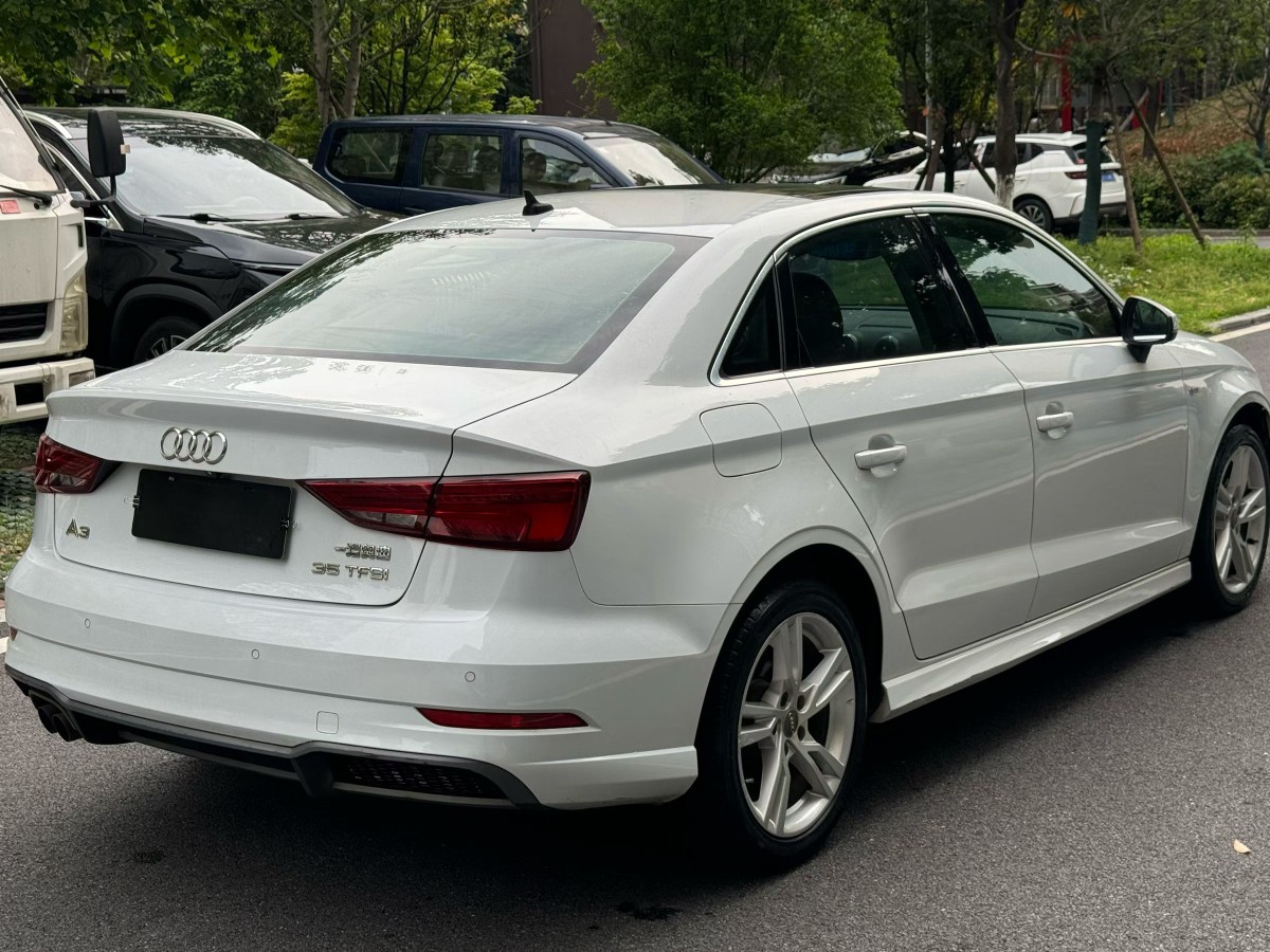 Audi A3 2020 car image #9