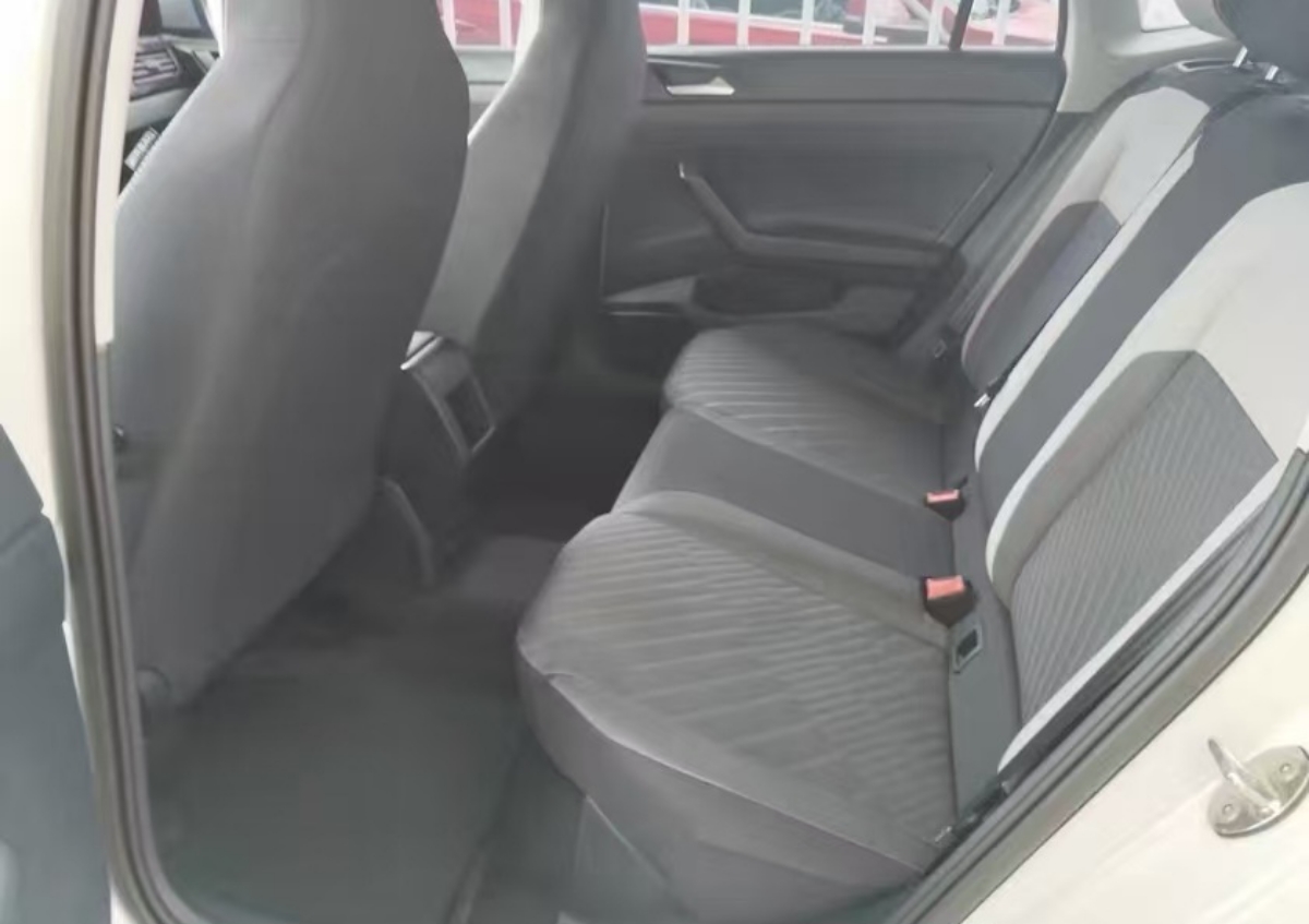 Volkswagen Lavida 2025 car image #5