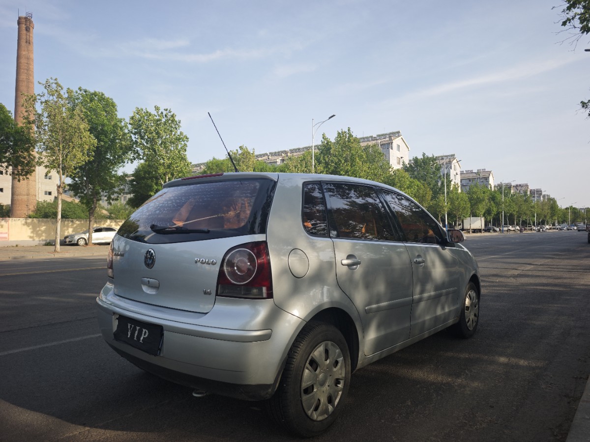 Volkswagen Polo 2008 car image #5