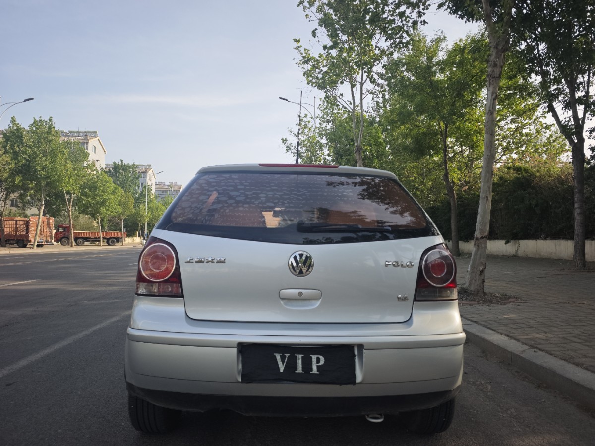 Volkswagen Polo 2008 car image #4