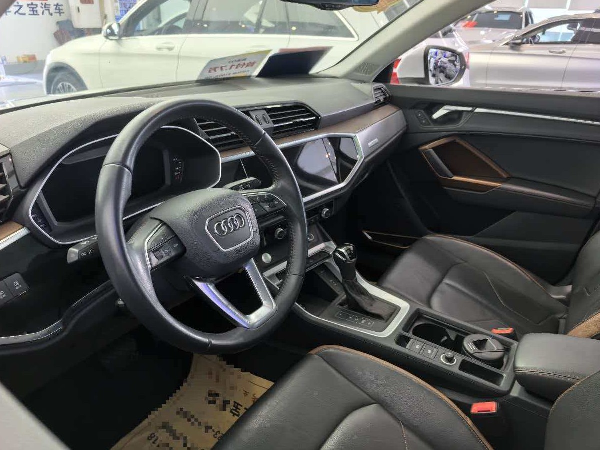 Audi Q3 2019 #3 Audi Q3 2019 car image #3