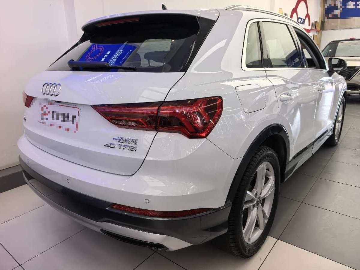 Audi Q3 2019 #6 Audi Q3 2019 car image #6