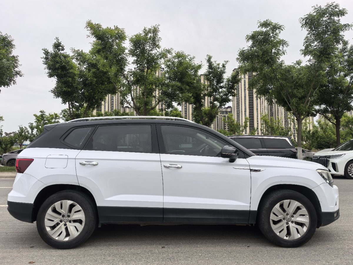Volkswagen Tharu 2019 car image #7