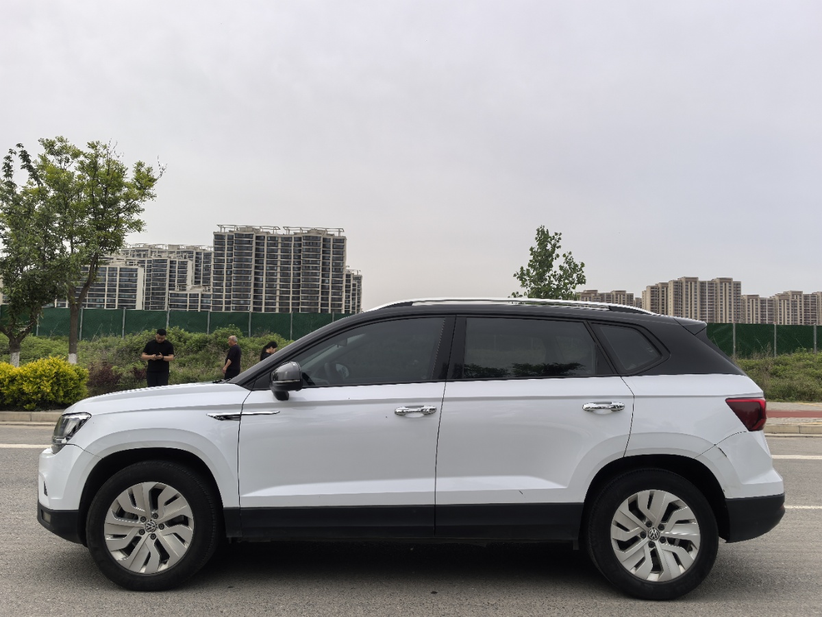 Volkswagen Tharu 2019 car image #8