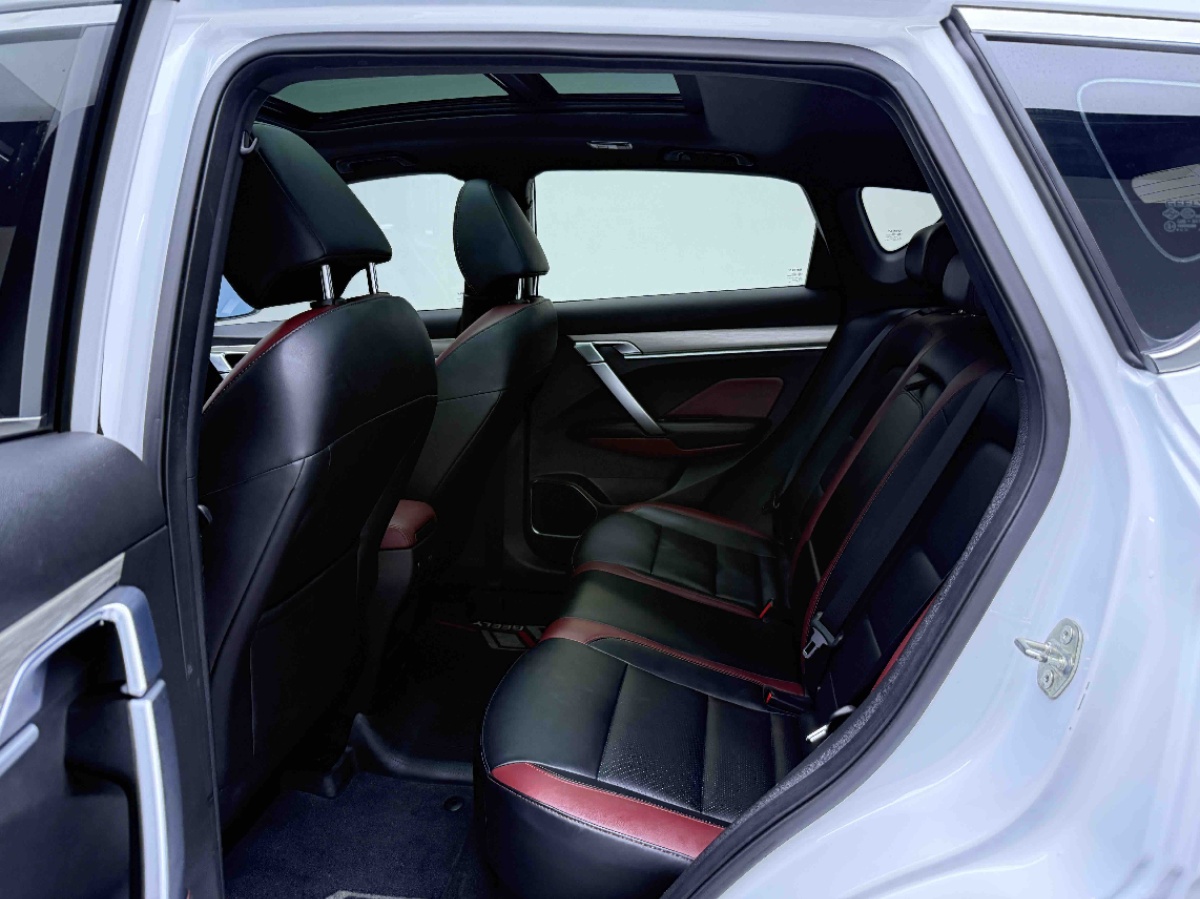 GEELY Coolray 2019 car image #7