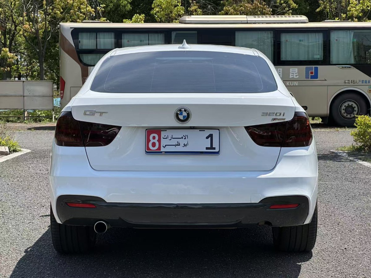 BMW 3 Series GT 2018 car image #8