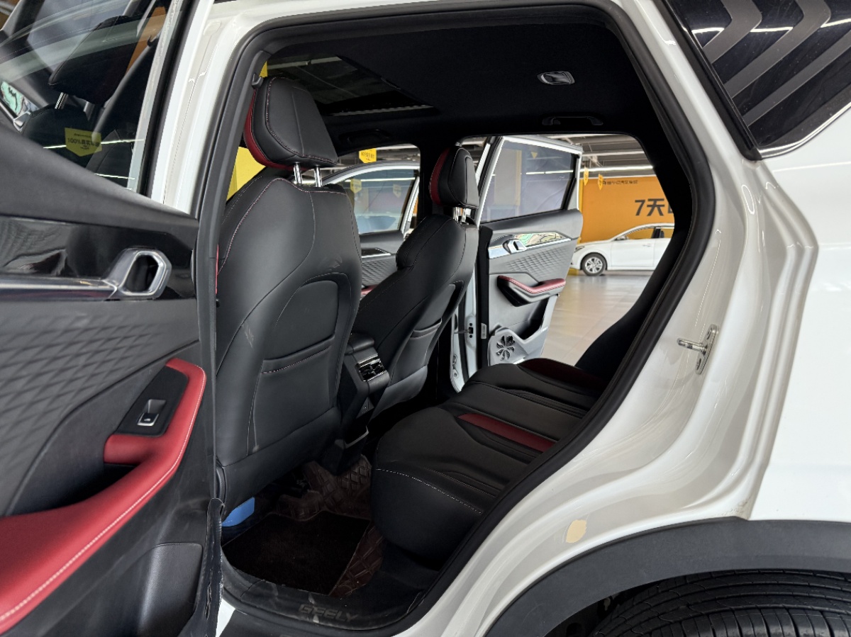 GEELY Coolray 2023 #5 GEELY Coolray 2023 car image #5