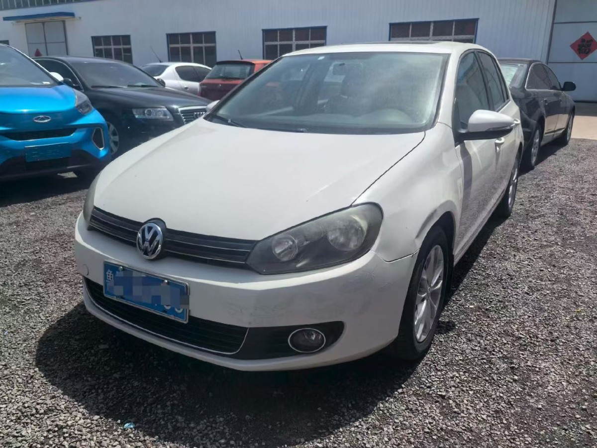 Volkswagen Golf 2013 Volkswagen Golf 2013 car image