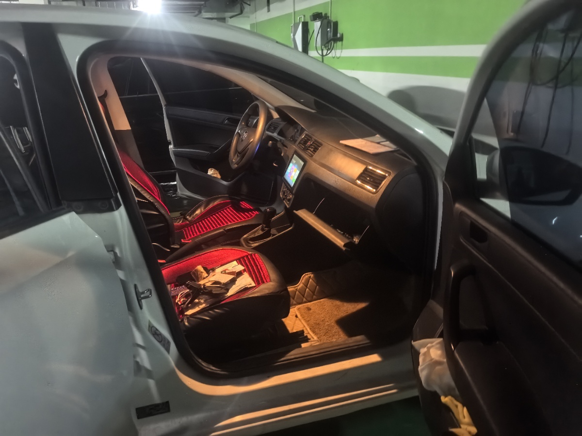 Volkswagen Santana 2018 #5 Volkswagen Santana 2018 car image #5